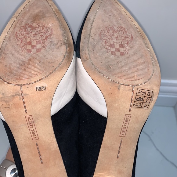 Barely Worn! Vince Camuto Black & White Pumps - Picture 6 of 6